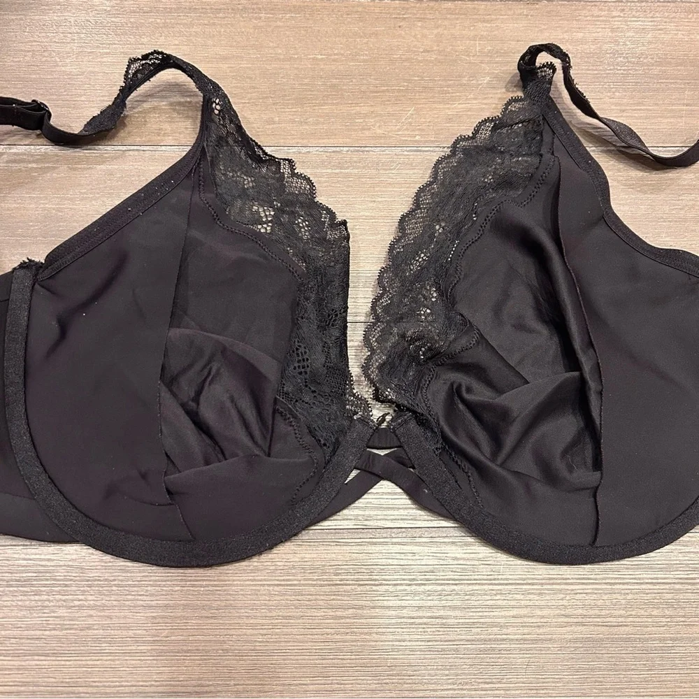 Soma Lace Trim Plunge Bra